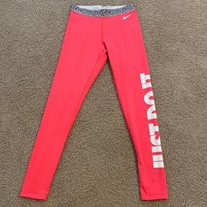 Nike leggings
